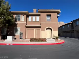 Photo #1: 2649106 Listing 