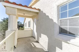 Photo #2: 2649110 Listing