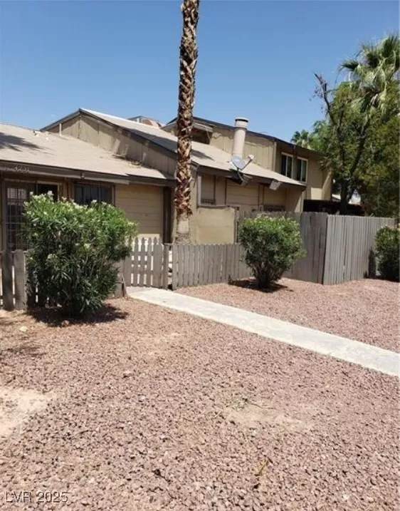 MLS: 2649169 Condo For Sale
