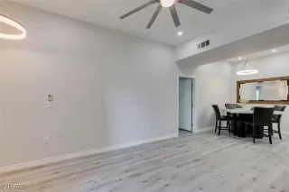 Photo #4: 2649181 Listing 