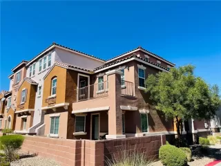 Photo #1: 2649183 Listing 