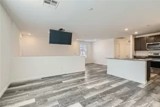 Photo #6: 2649218 Listing 