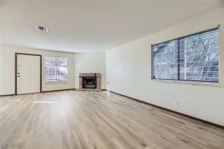Photo #4: 2649220 Listing 