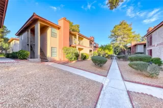 Photo #1: 2649299 Listing 
