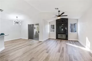 Photo #5: 2649339 Listing 