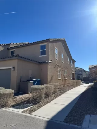 Photo #2: 2649364 Listing 