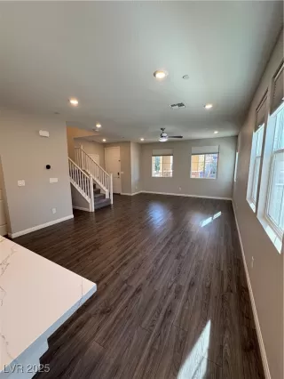 Photo #6: 2649364 Listing 