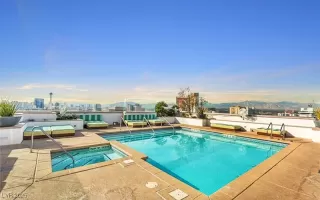 Photo #3: 2649400 Listing 