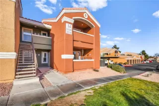 Photo #6: 2649435 Listing