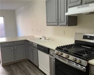 Photo #6: 2649442 Listing 