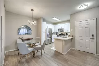 Photo #5: 2649460 Listing 