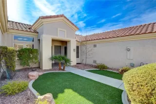 Photo #5: 2649496 Listing