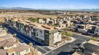 Photo #4: 2649520 Listing 