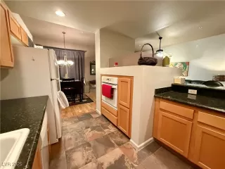 Photo #3: 2649533 Listing 