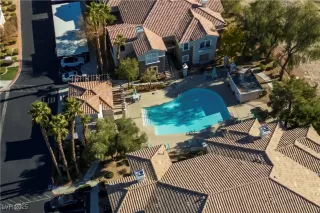 Photo #5: 2649536 Listing 