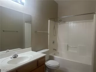 Photo #6: 2649655 Listing