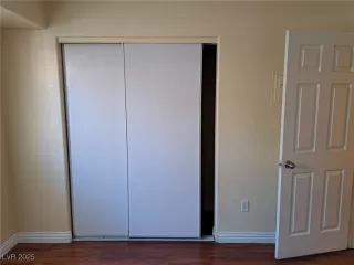 Photo #1: 2649721 Listing 