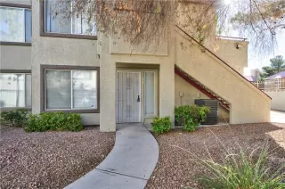 Photo #4: 2649728 Listing