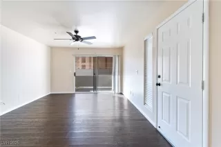 Photo #6: 2649728 Listing