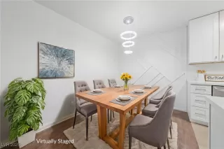 Photo #6: 2649751 Listing