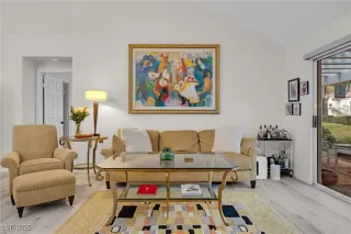 Photo #5: 2649790 Listing 