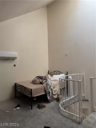 Photo #6: 2649800 Listing