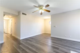 Photo #3: 2649811 Listing 