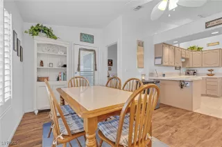 Photo #6: 2649844 Listing