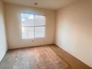 Photo #3: 2649880 Listing 