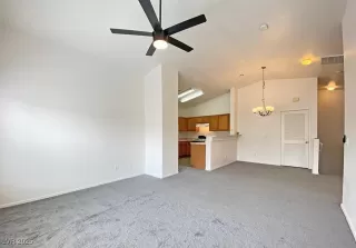 Photo #1: 2649900 Listing 