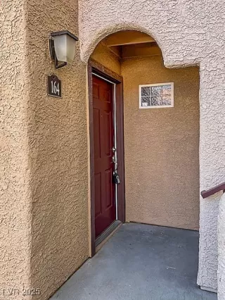 Photo #4: 2649914 Listing 