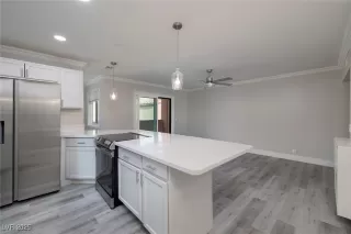 Photo #1: 2649973 Listing 