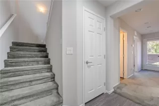 Photo #3: 2649975 Listing 