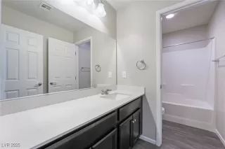 Photo #5: 2649975 Listing 