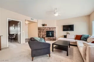 Photo #6: 2650007 Listing