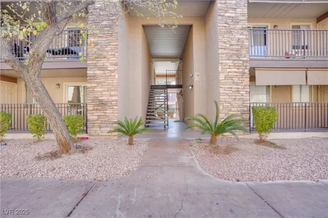 MLS: 2650057 Condo For Sale