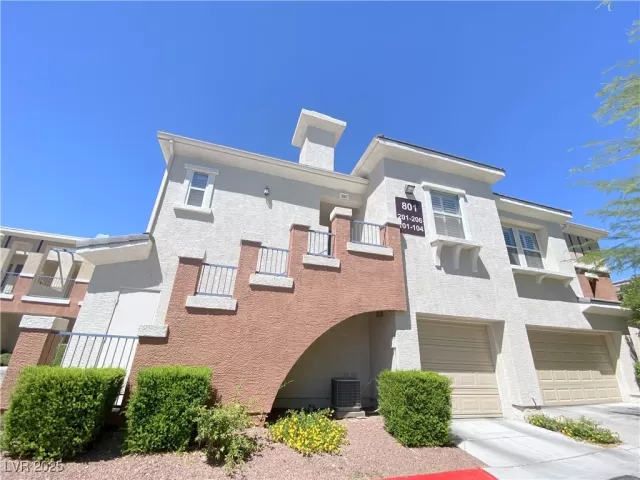 MLS: 2650067 Condo For Sale
