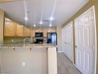 Photo #4: 2650067 Listing 