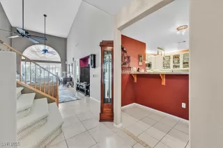 Photo #2: 2650119 Listing