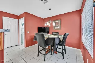 Photo #3: 2650119 Listing