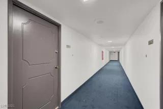 Photo #2: 2650144 Listing 