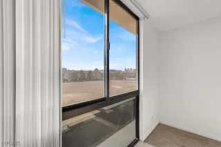 Photo #5: 2650144 Listing 