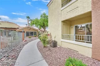 Photo #2: 2650177 Listing 