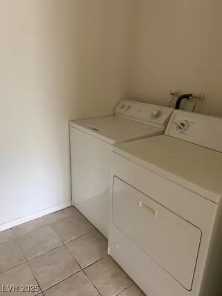 Photo #6: 2650192 Listing 