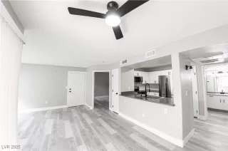 Photo #1: 2650197 Listing 