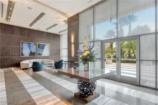 Photo #5: 2650205 Listing 