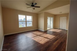 Photo #1: 2650216 Listing 