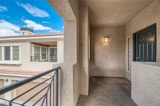 Photo #2: 2650258 Listing
