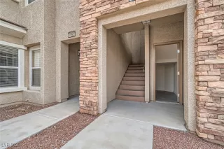 Photo #3: 2650258 Listing