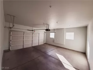 Photo #3: 2650272 Listing 